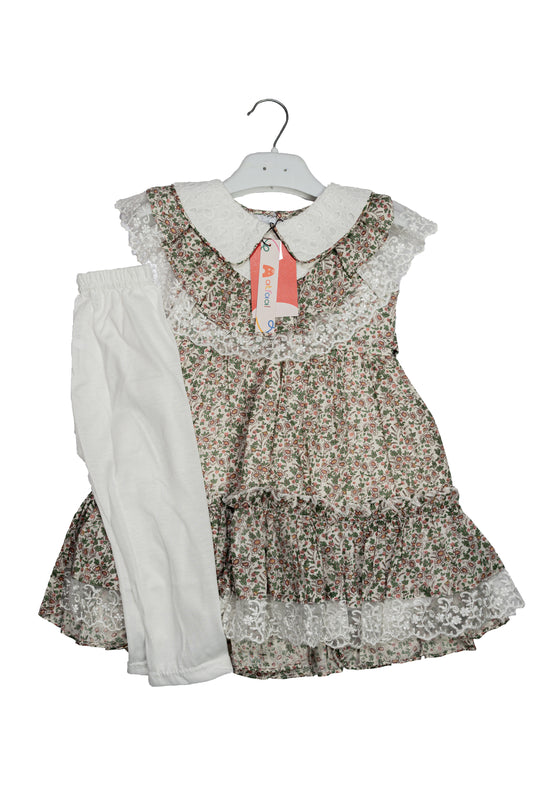 Vintage-Inspired Floral Dress with Leggings